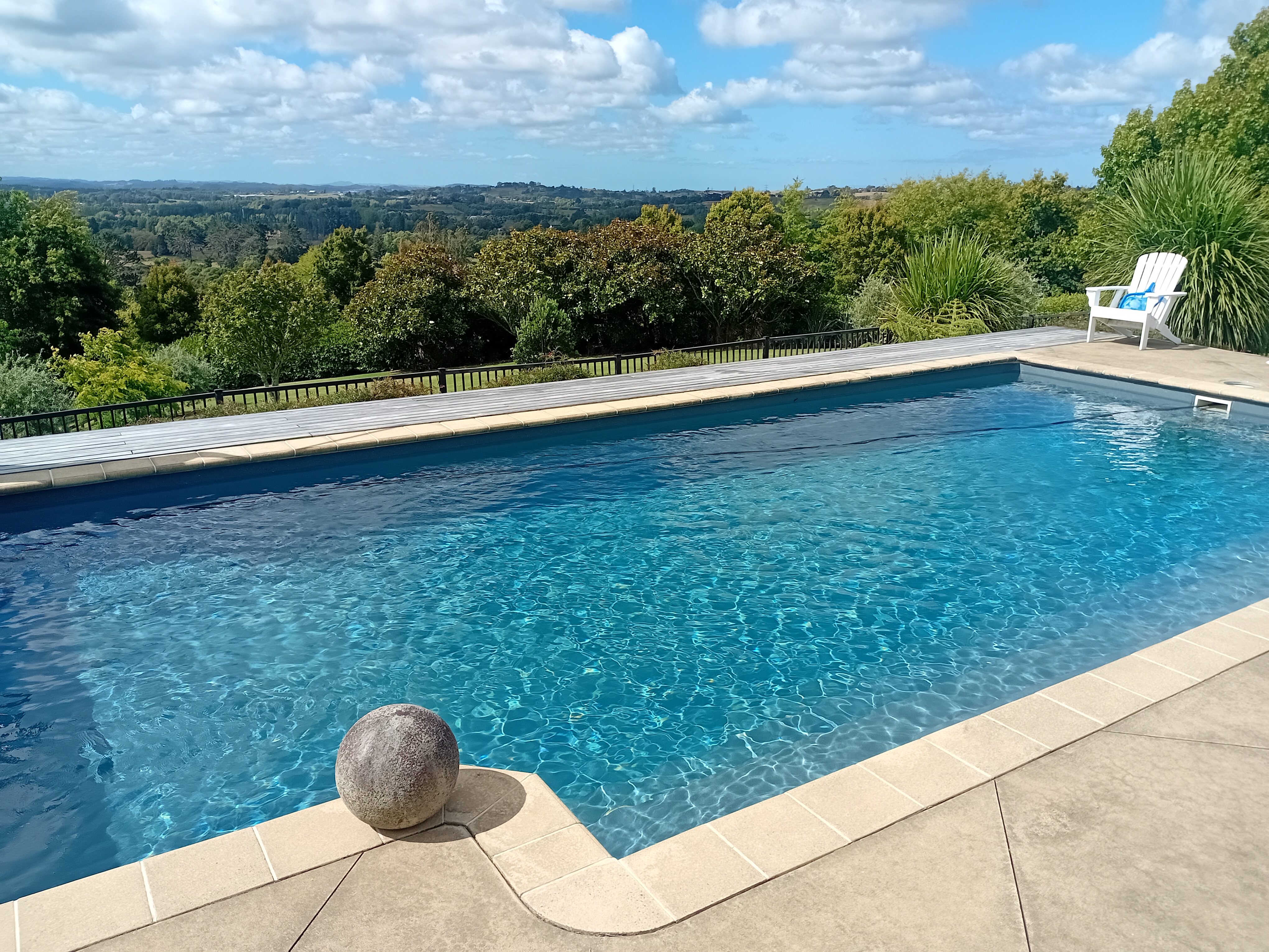 Dazzle one-shot pool treatment for crystal clear water. Actual results.